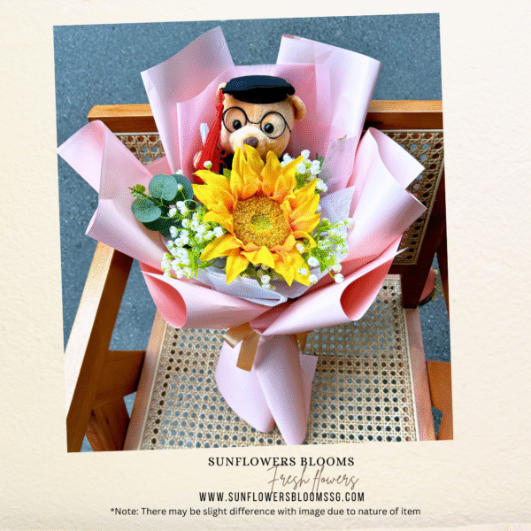 Graduation Bear fnyx Flower pink bouquet